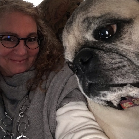 Meet your Posher, Joy - Picture 3 of 5